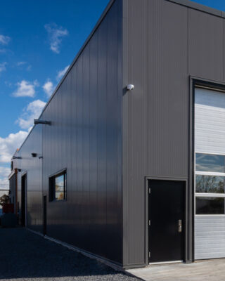 Extension du garage Diesel Gagnon inc. réalisée par VF, entrepreneur général situé à Saint-Eustache, Québec